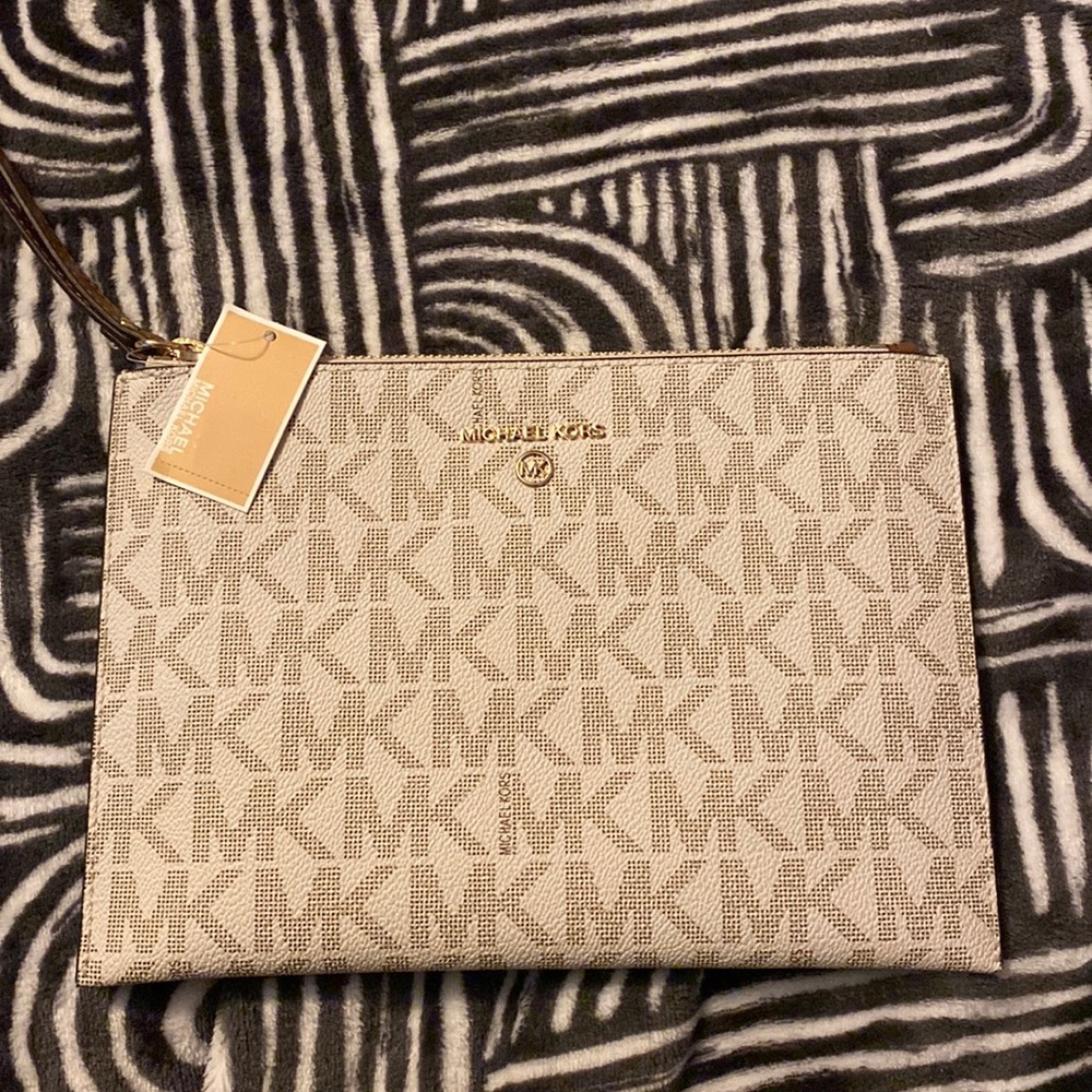 michael kors travel pouch/wristlet